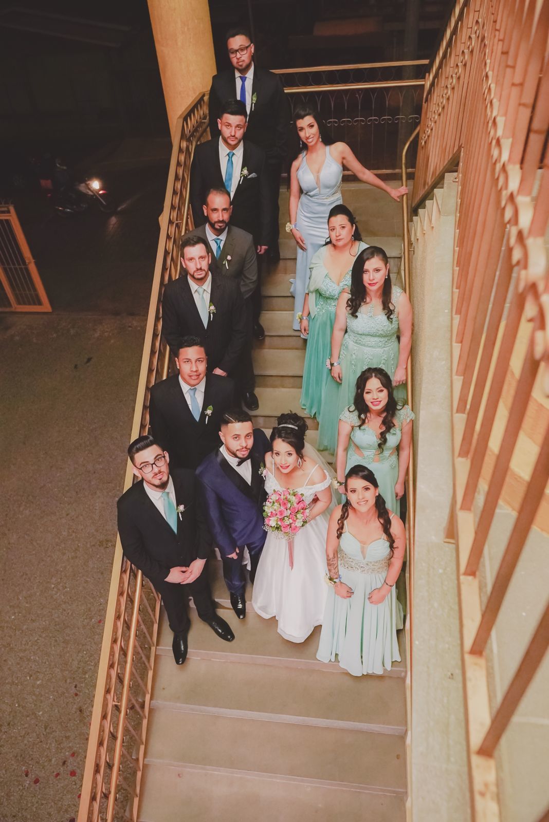 Foto O dia tão esperado chegou para esse casal... o dia do sim ...  - Imagem 15