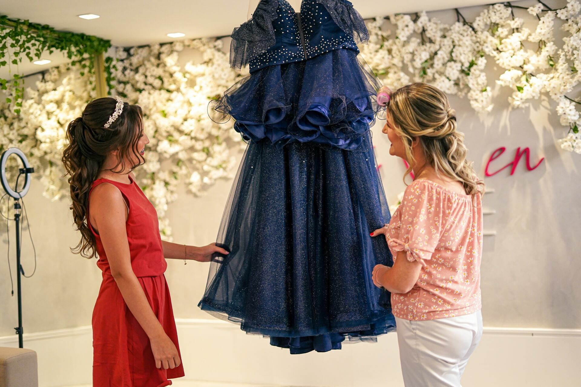 Foto 15 ANOS LAURA - Imagem 9