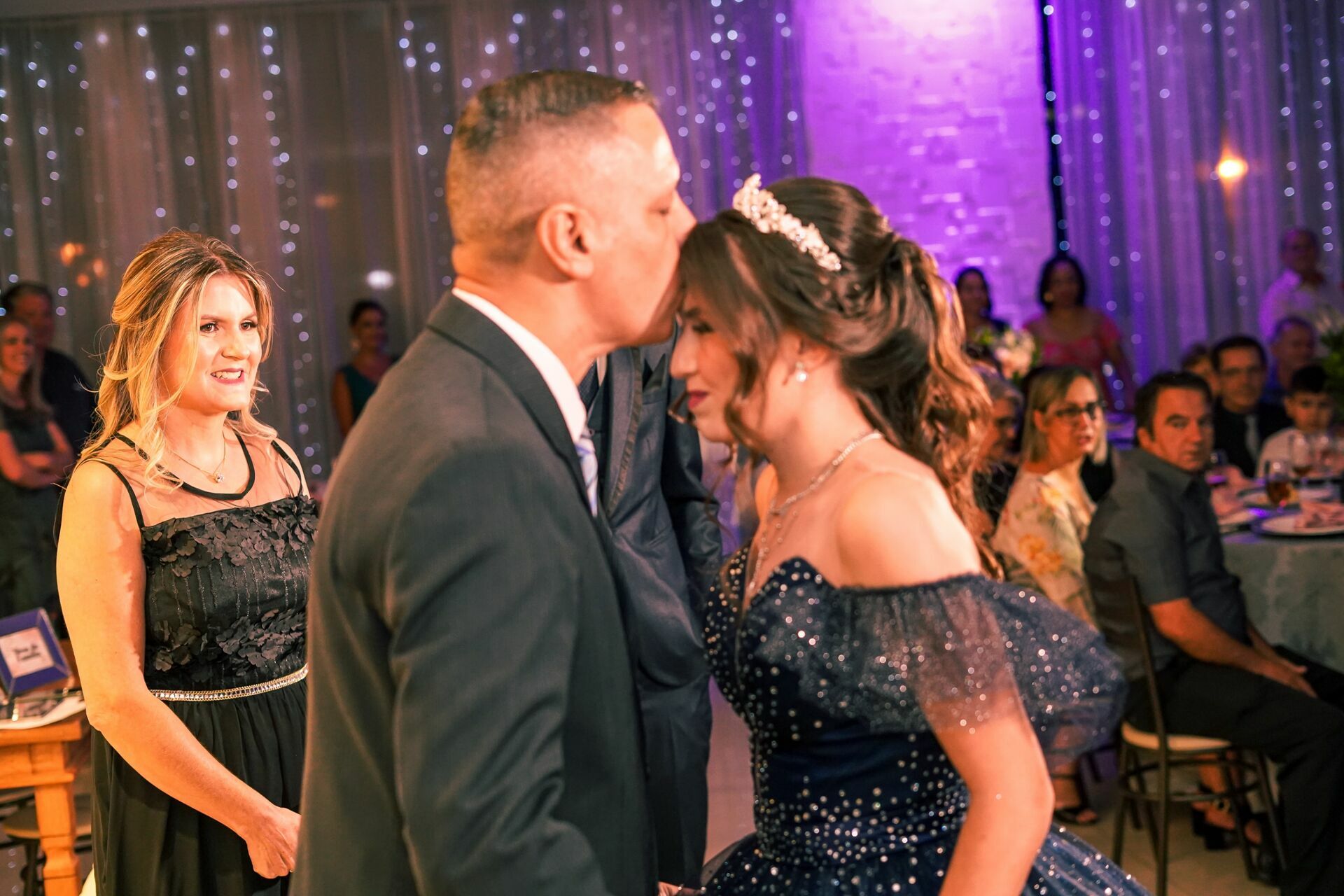 Foto 15 ANOS LAURA - Imagem 16