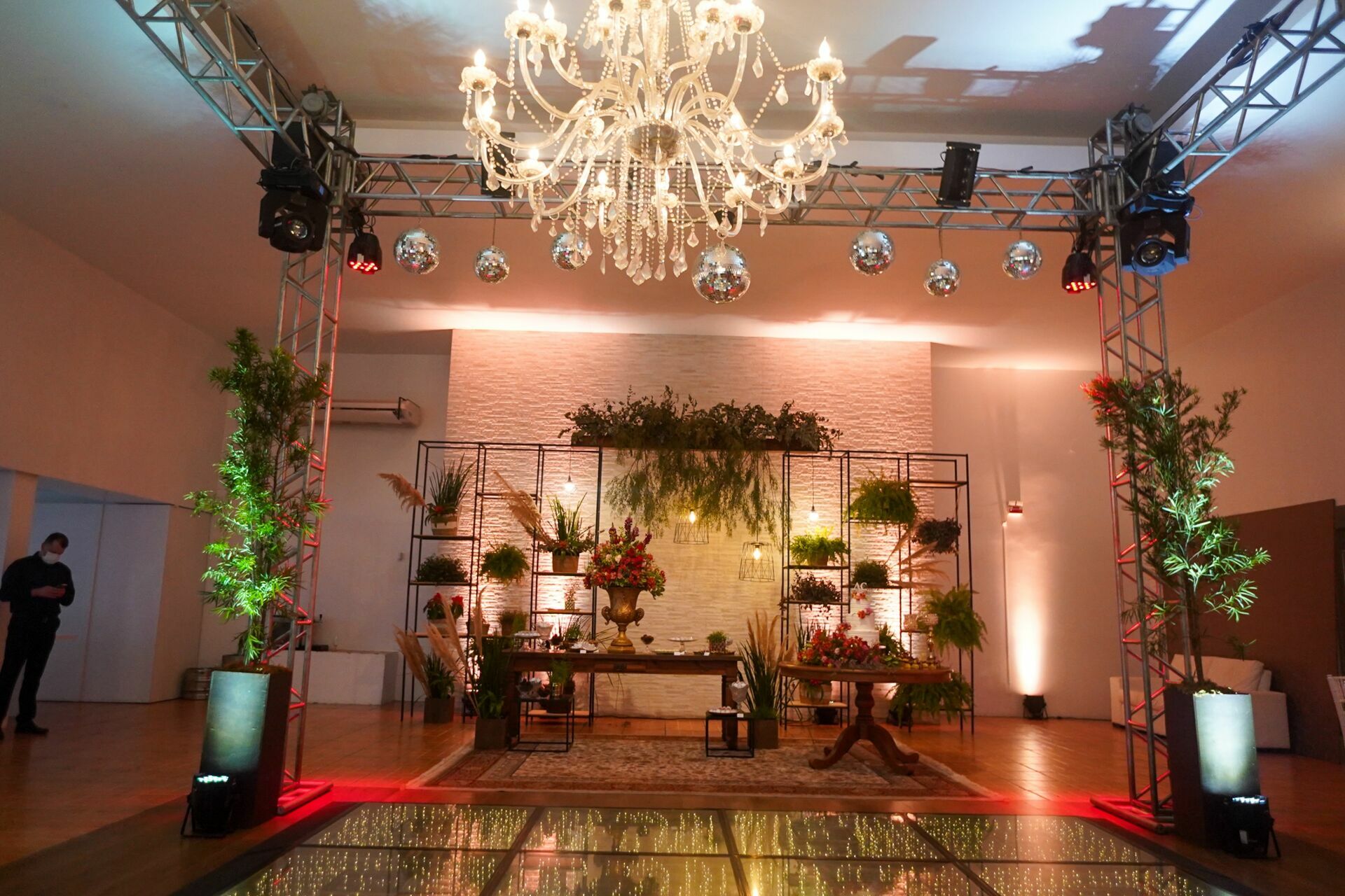 Foto Casamento Camila & Adílson | Cerimônia a céu aberto ! Espaço da Torre | Ivoti-RS - Imagem 2