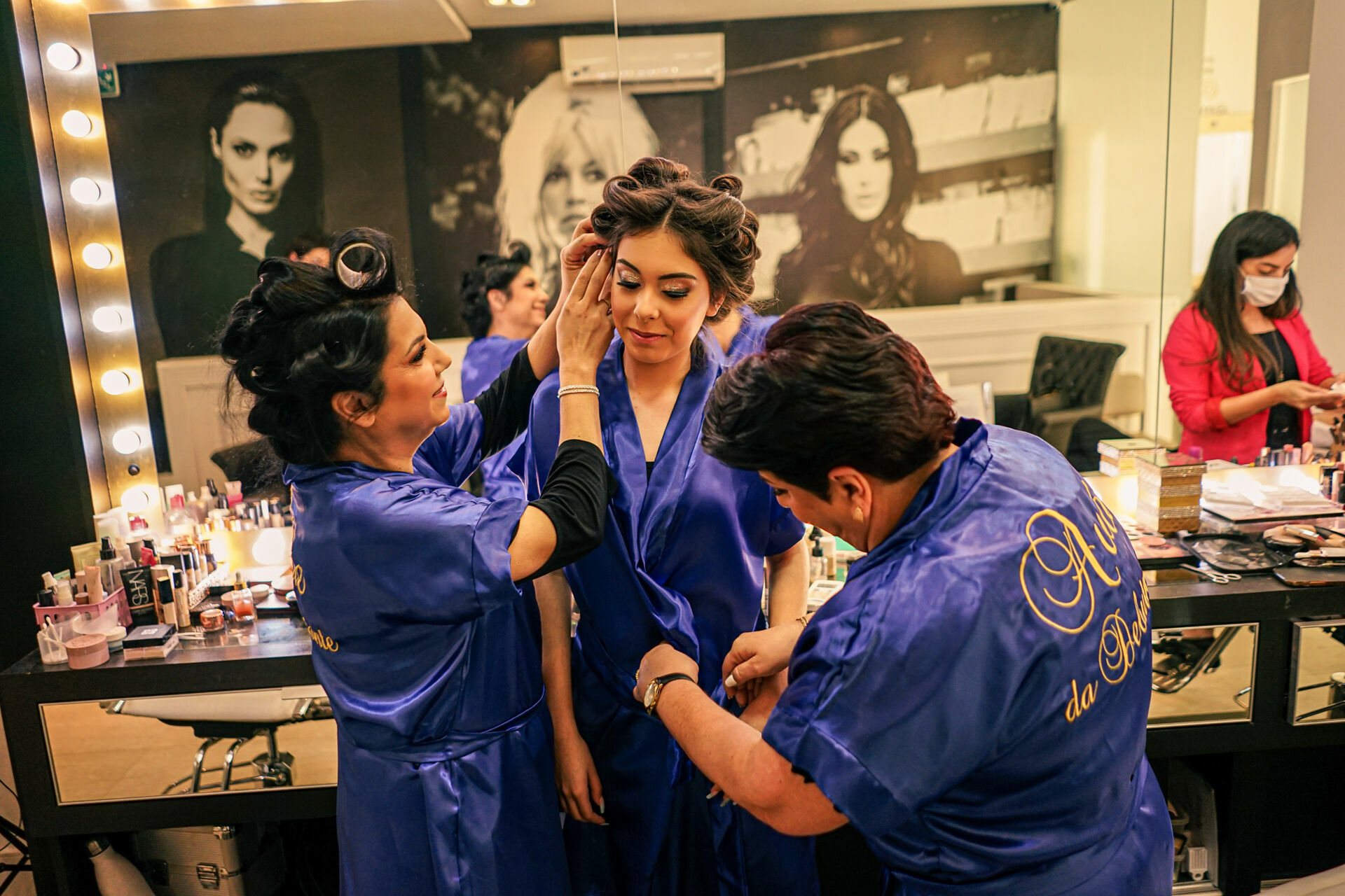 Foto Festa 15 anos Thauana - em Porto Alegre na Party House Eventos - Imagem 4