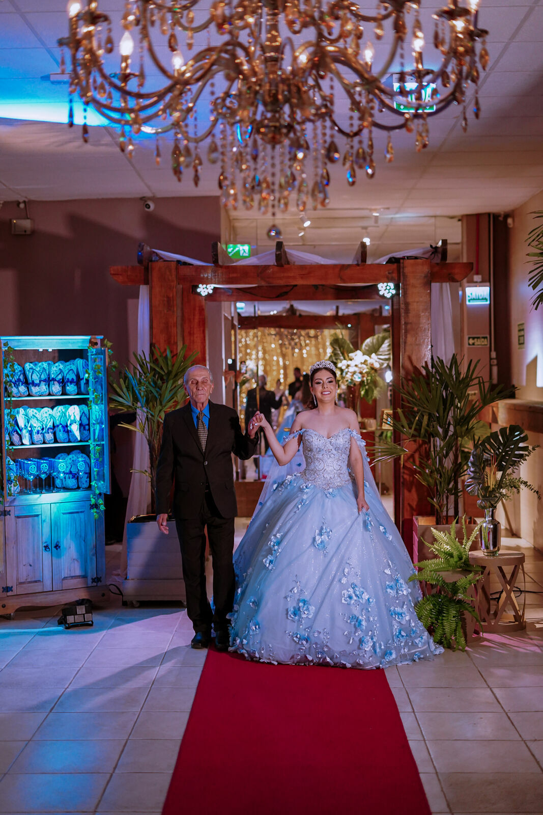 Foto Festa 15 anos Thauana - em Porto Alegre na Party House Eventos - Imagem 19