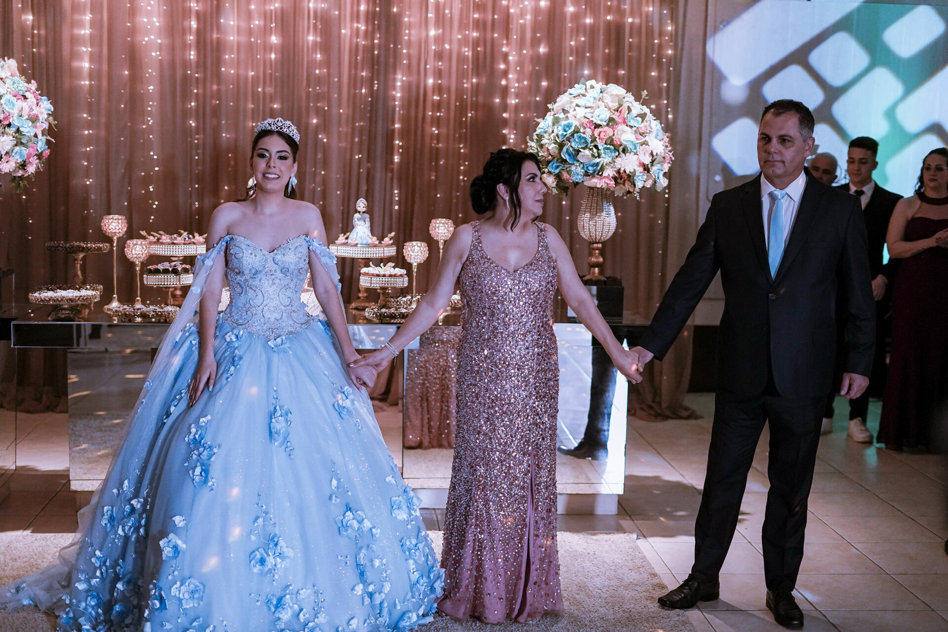 Foto Festa 15 anos Thauana - em Porto Alegre na Party House Eventos - Imagem 20