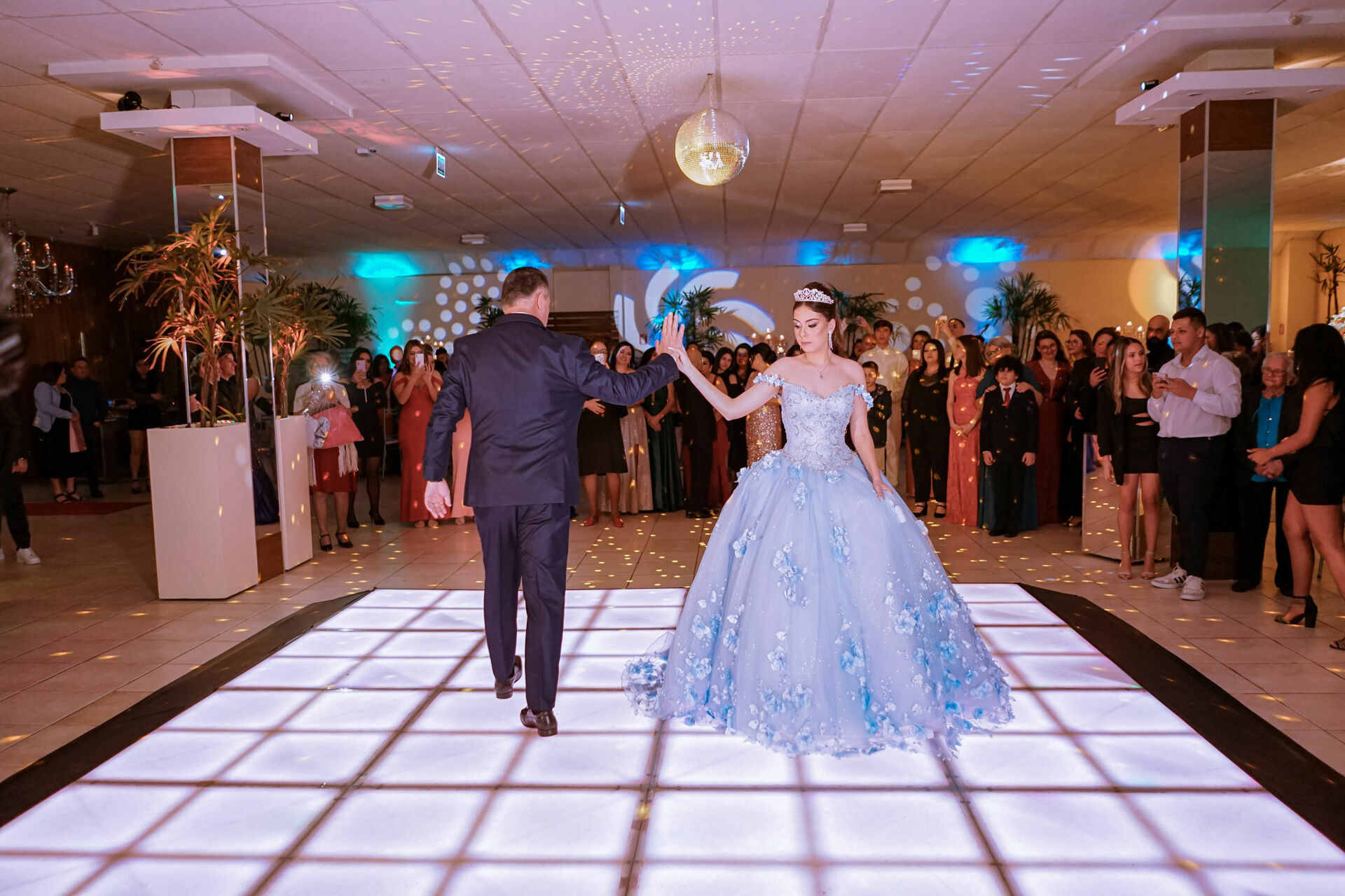 Foto Festa 15 anos Thauana - em Porto Alegre na Party House Eventos - Imagem 27