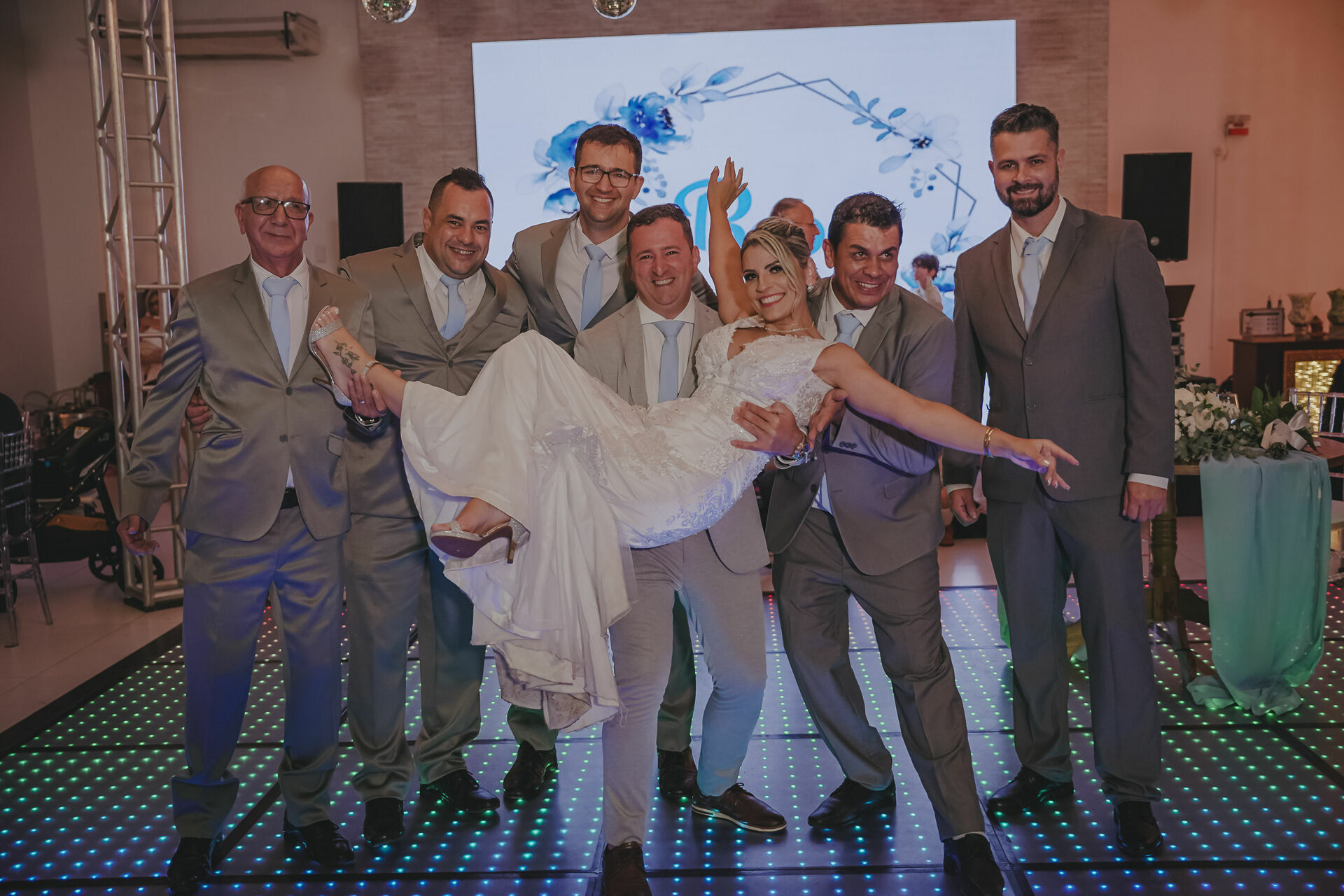 Foto CASAMENTO RODRIGO & BIBIANA | ESPAÇO DA TORRE | IVOTI - Imagem 66