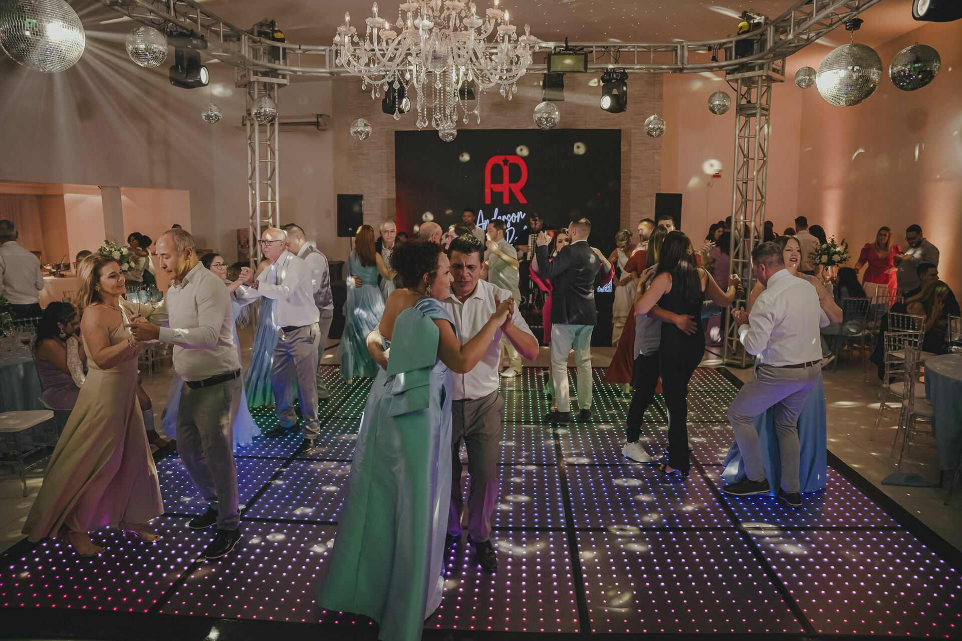 Foto CASAMENTO RODRIGO & BIBIANA | ESPAÇO DA TORRE | IVOTI - Imagem 79