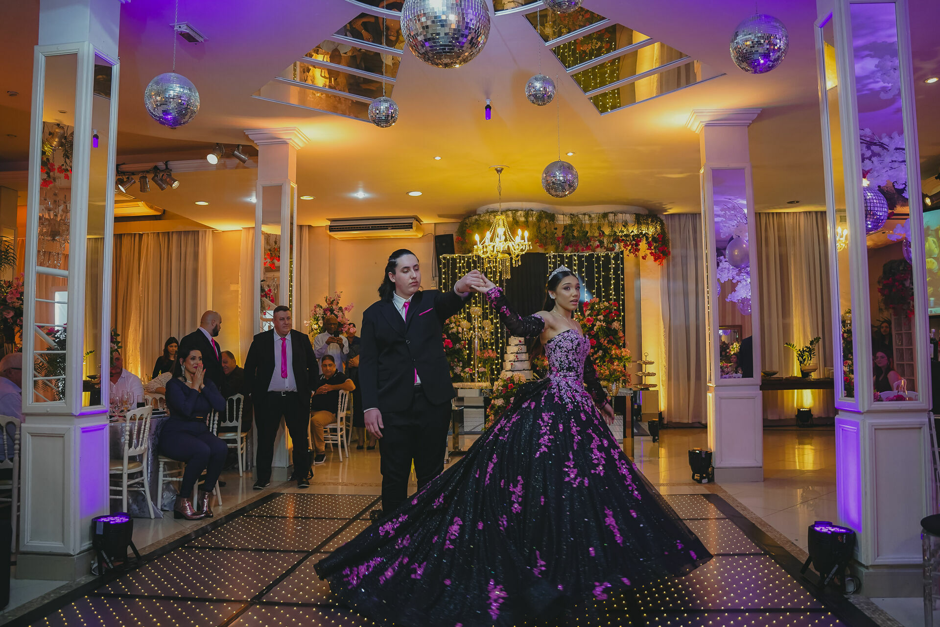 Foto 15 ANOS POLIANA | NOVO HAMBURGO - TRADICIONAL FESTAS  - Imagem 39