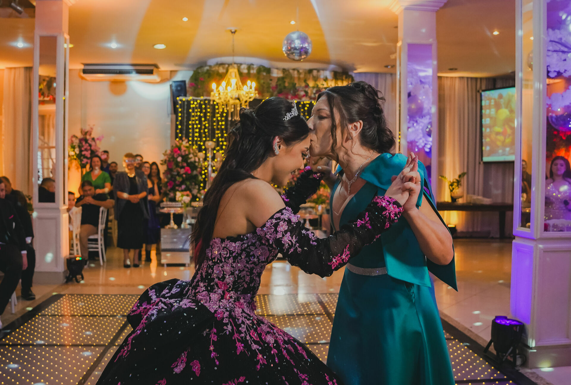 Foto 15 ANOS POLIANA | NOVO HAMBURGO - TRADICIONAL FESTAS  - Imagem 42