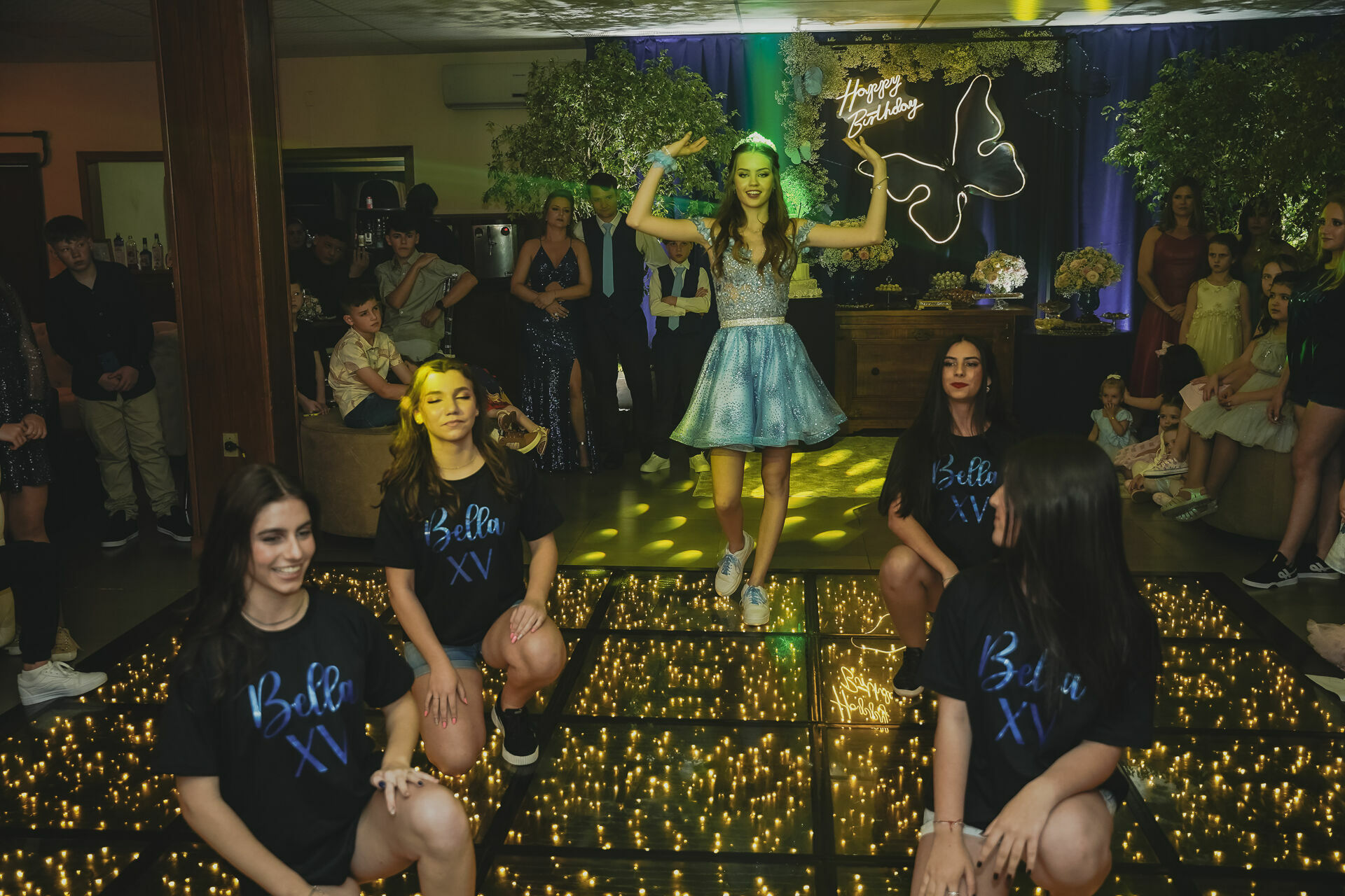 Foto 15 ANOS BELLA | MONTENEGRO - ESPAÇO RUDY - Imagem 49