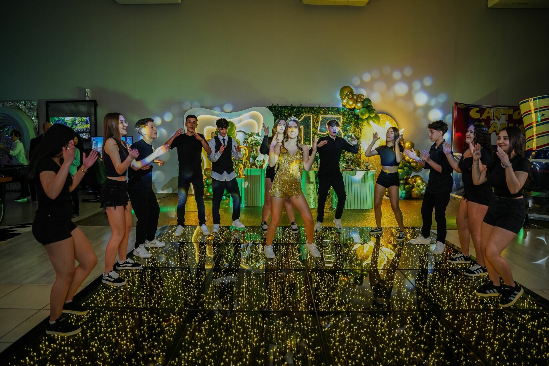 Foto 15 anos Isadora | Novo Hamburgo | Giz de cera eventos - Imagem 95